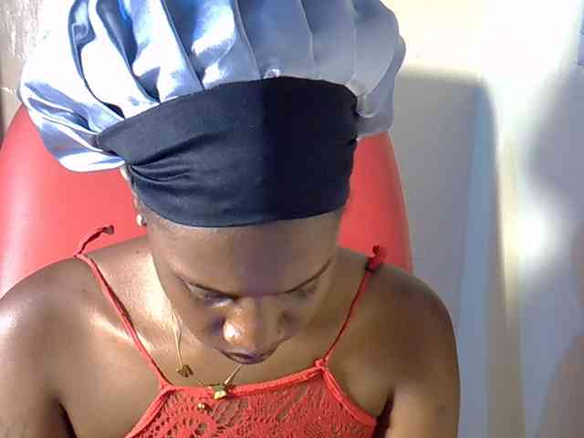 Nyangisexy1