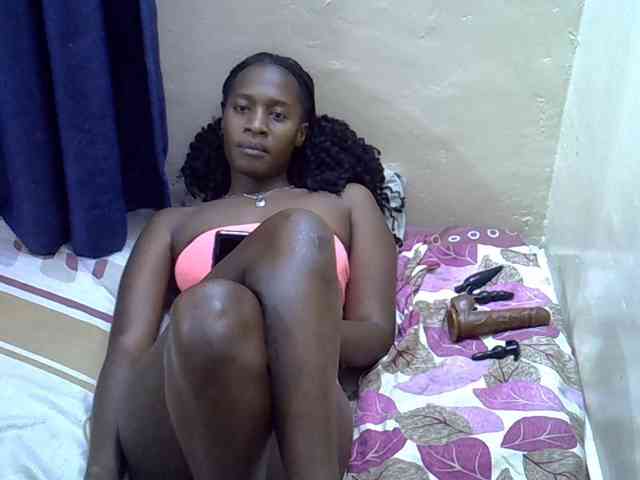 Nyangisexy1 webcam