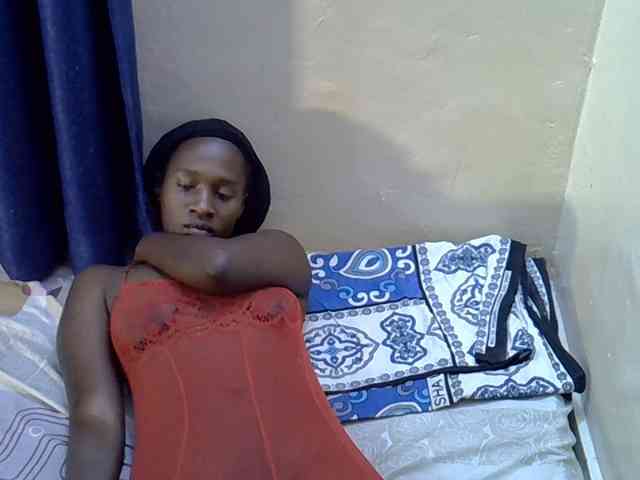 Nyangisexy1