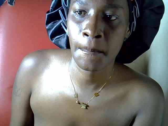 Nyangisexy1