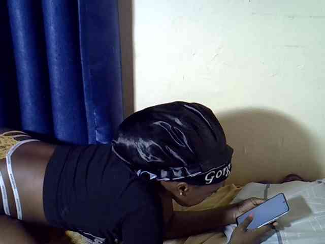 Nyangisexy1