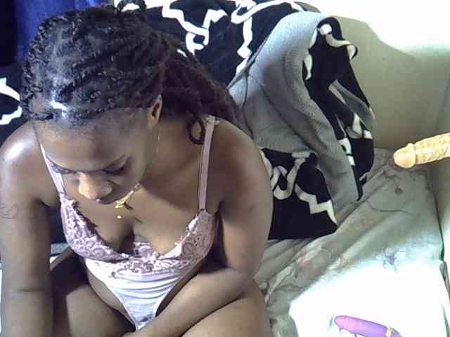 Nyangisexy1