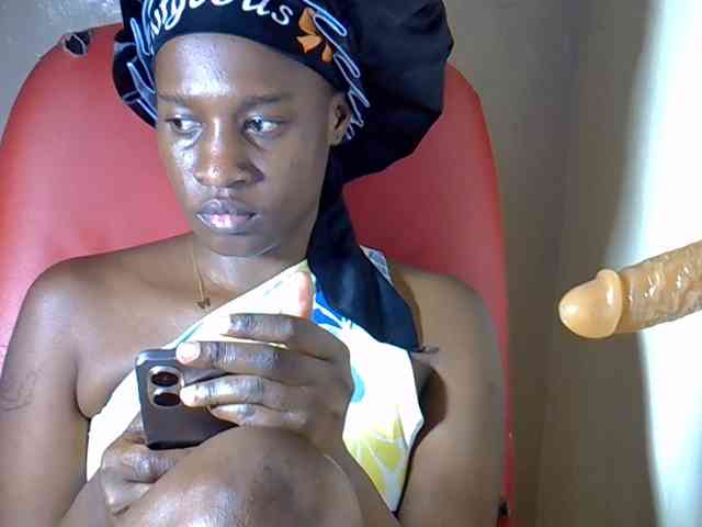 Nyangisexy1 webcam