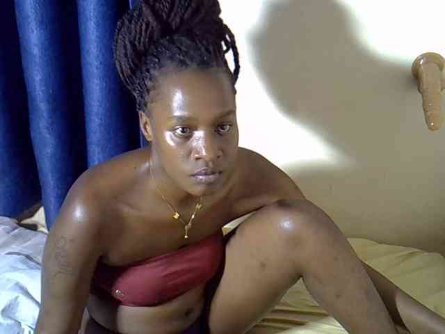Nyangisexy1