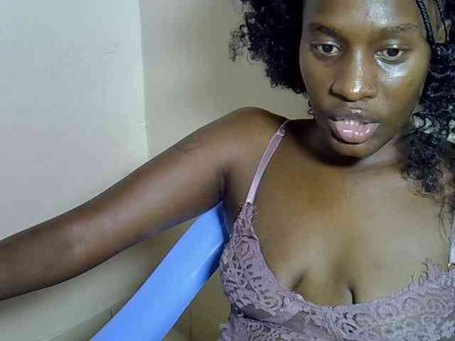 Nyangisexy1