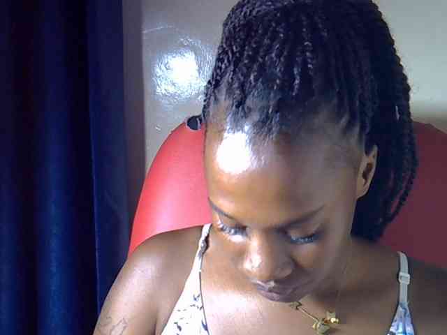 Nyangisexy1