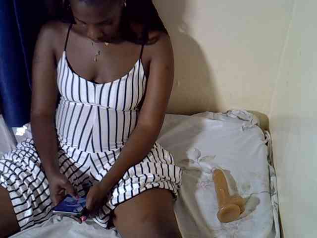 Nyangisexy1 webcam
