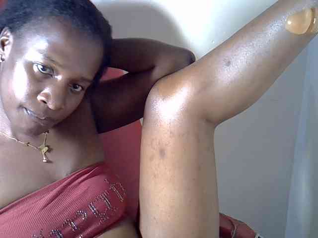 Nyangisexy1