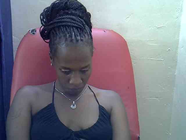 Nyangisexy1
