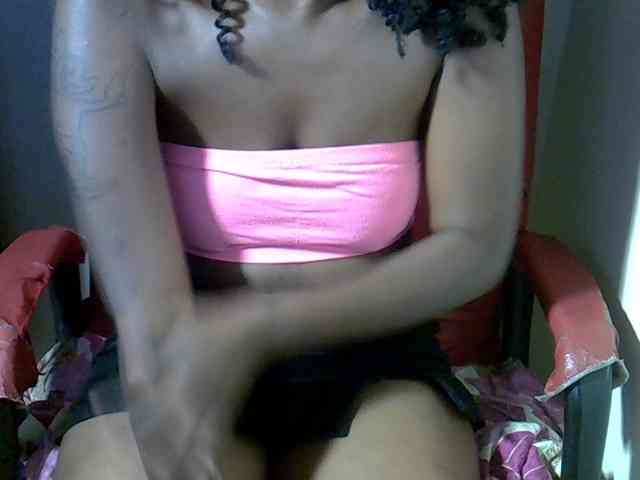 Nyangisexy1