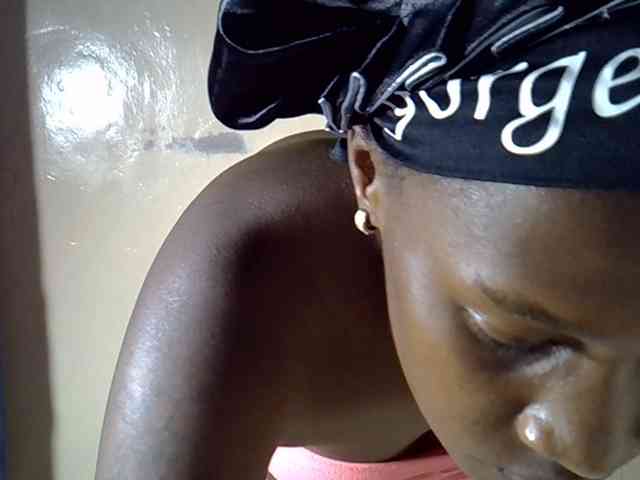 Nyangisexy1
