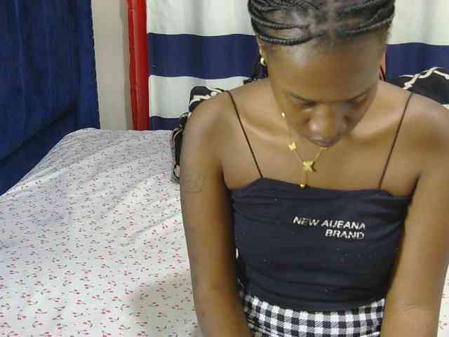 Nyangisexy1 webcam