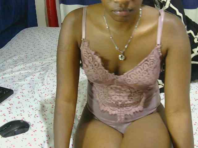 Nyangisexy1 webcam