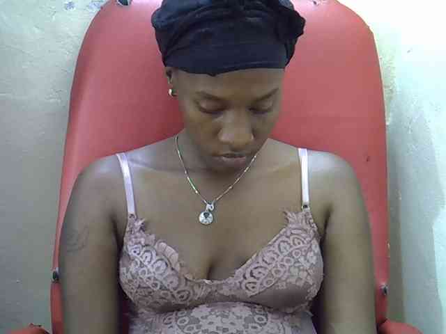 Nyangisexy1 webcam