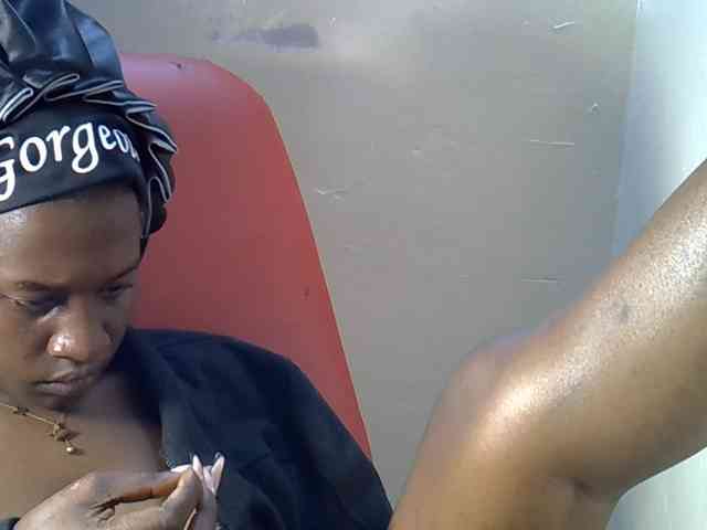 Nyangisexy1