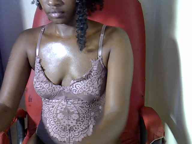 Nyangisexy1 webcam