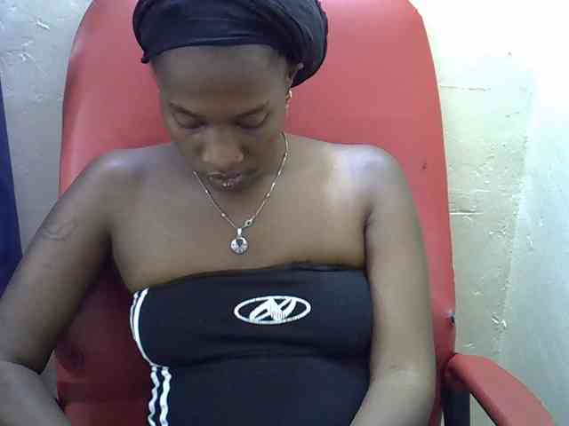 Nyangisexy1 webcam