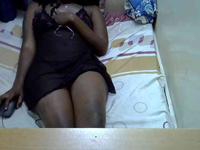 Nyangisexy1