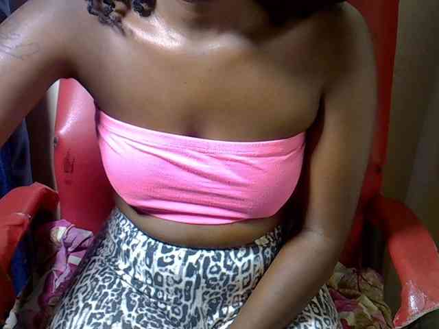 Nyangisexy1 webcam