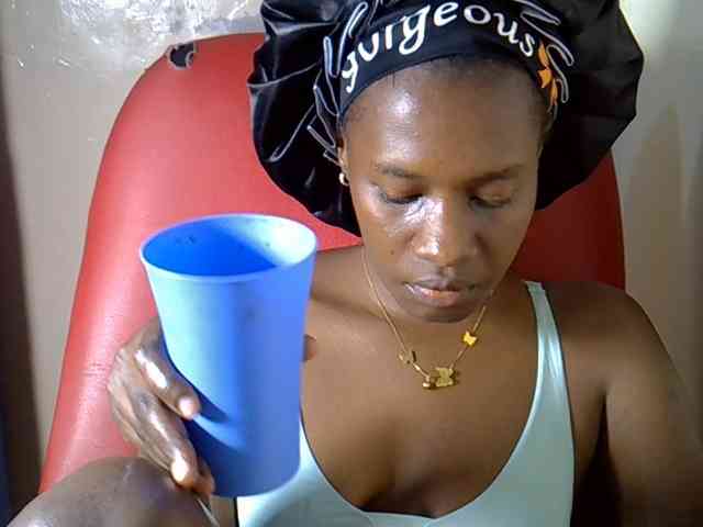 Nyangisexy1 webcam