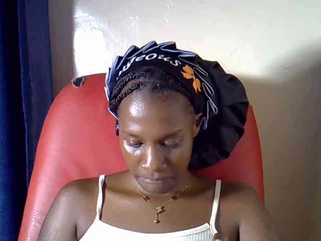 Nyangisexy1