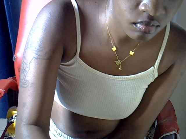 Nyangisexy1
