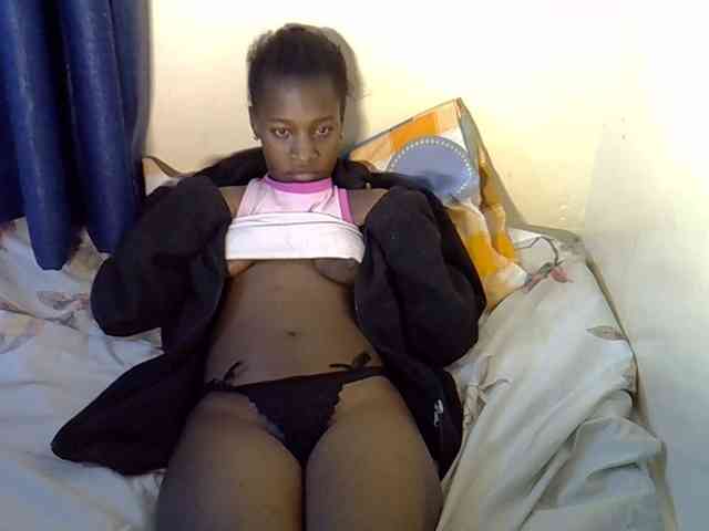 Nyangisexy1 webcam