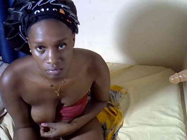 Nyangisexy1