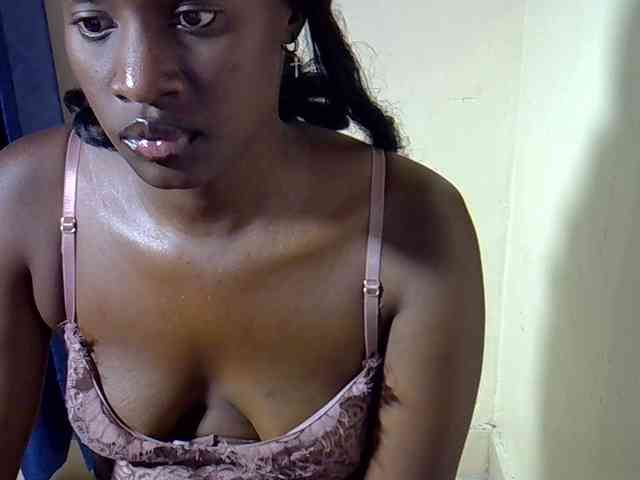 Nyangisexy1