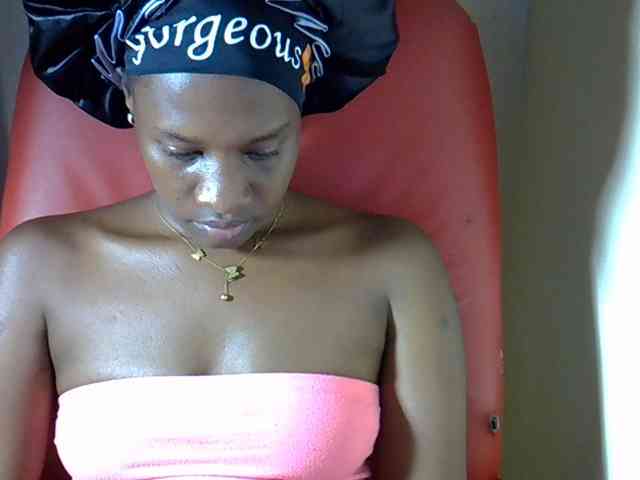 Nyangisexy1