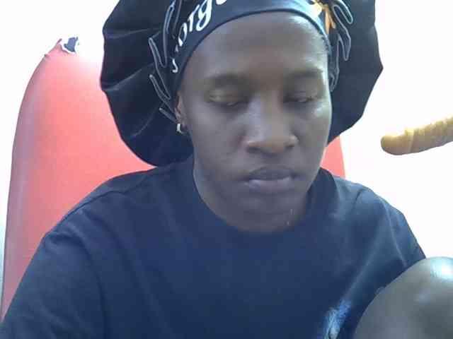 Nyangisexy1