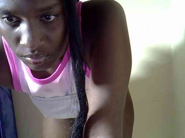 Nyangisexy1