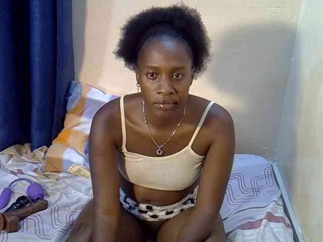 Nyangisexy1
