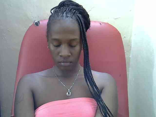 Nyangisexy1
