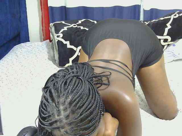 Nyangisexy1 webcam