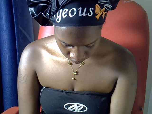 Nyangisexy1