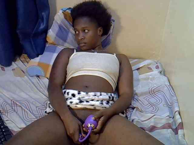Nyangisexy1 webcam