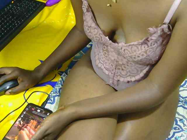 Nyangisexy1 webcam