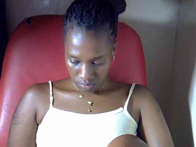 Nyangisexy1