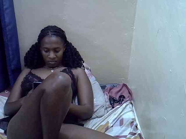 Nyangisexy1