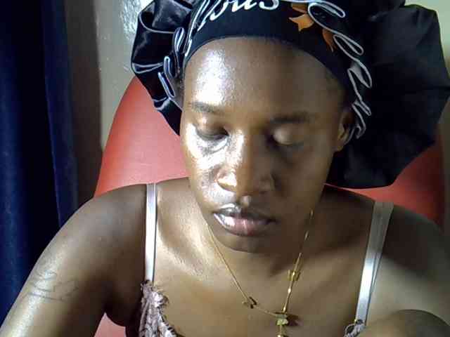 Nyangisexy1