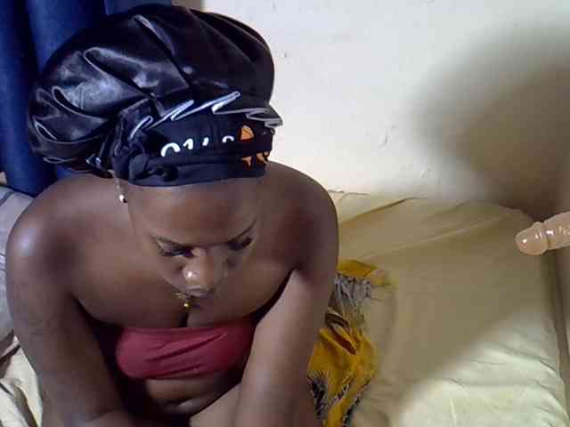 Nyangisexy1