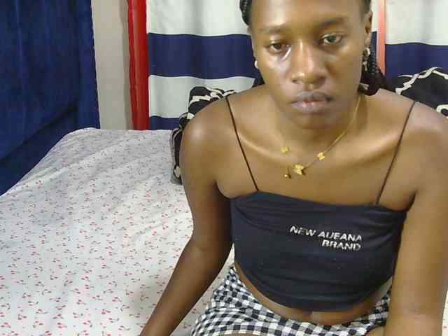 Nyangisexy1 webcam