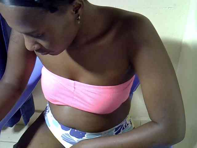 Nyangisexy1