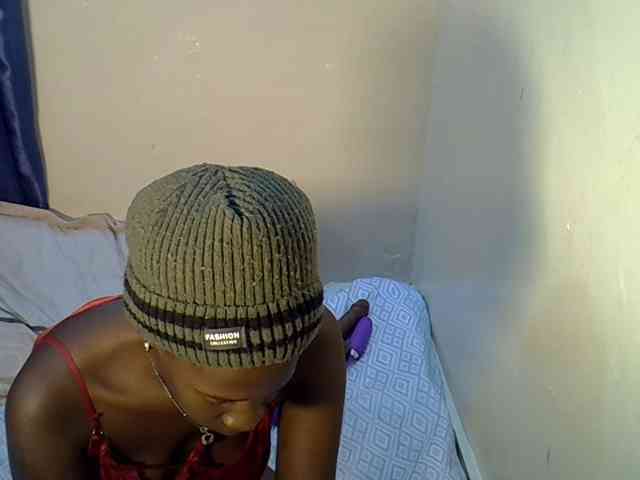 Nyangisexy1 webcam