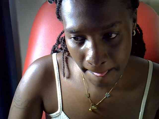 Nyangisexy1