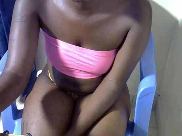 Nyangisexy1