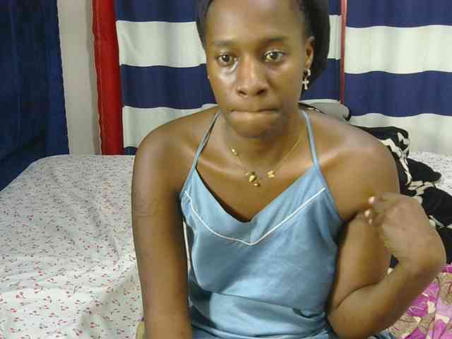 Nyangisexy1 webcam