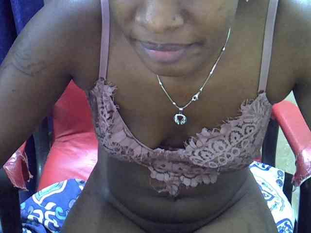Nyangisexy1
