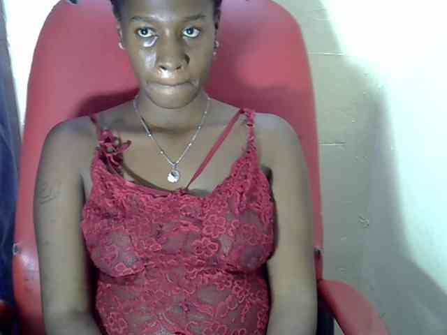 Nyangisexy1